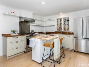 124 Wolfpit Road, Wilton CT 06897