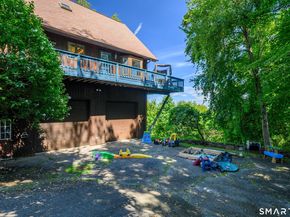 3 Spring Wood Lane, New Fairfield CT 06812