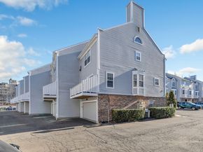 2612 North Avenue C1, Bridgeport CT 06604