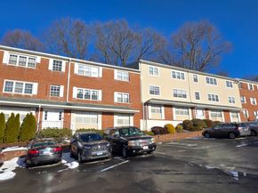 50 Greenhouse Road 65D, Bridgeport CT 06606