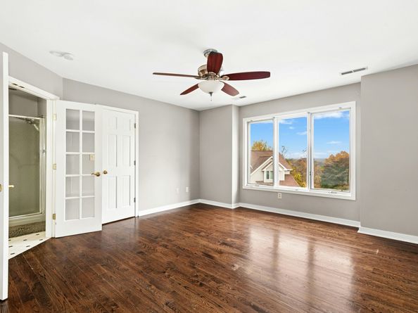 16 Scenic Hill Road 16, Shelton CT 06484