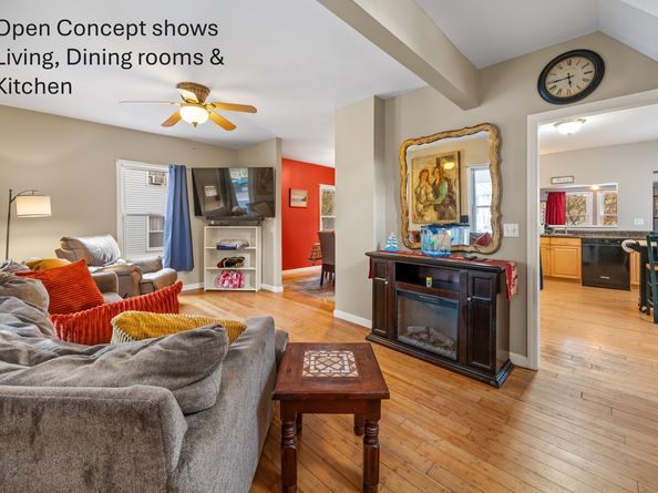 11 Mount Pleasant Street, Shelton CT 06484