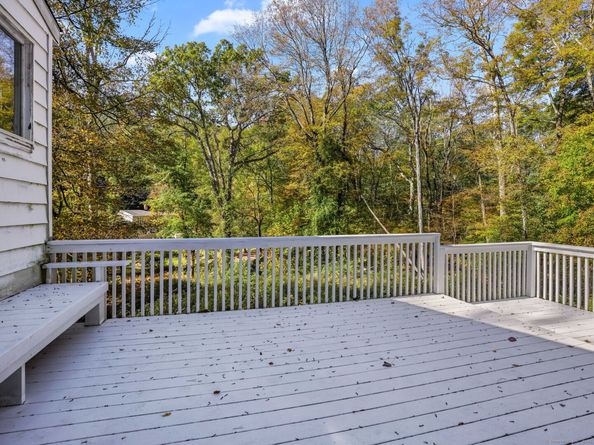 27 Wellington Drive, Stamford CT 06903