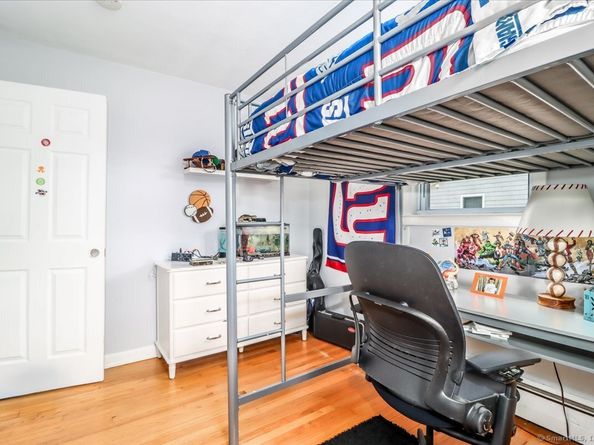 22 Woodview Drive, Brookfield CT 06804