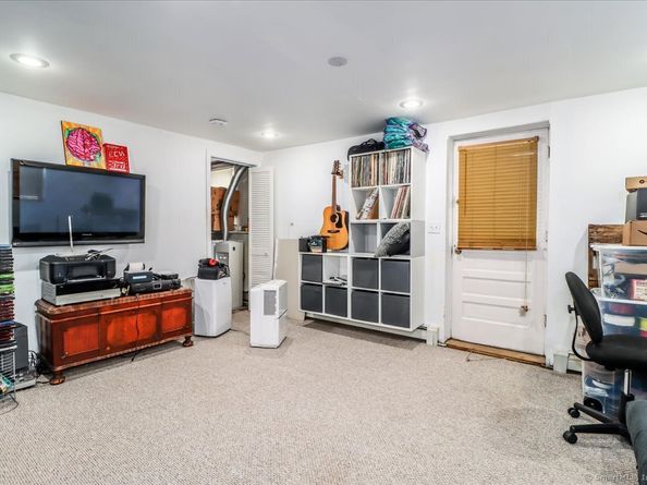 22 Woodview Drive, Brookfield CT 06804