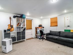 22 Woodview Drive, Brookfield CT 06804