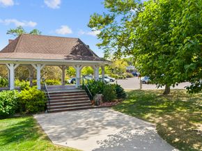 17 Rainbow Drive, Trumbull CT 06611