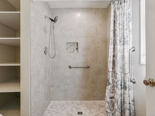 17 Rainbow Drive, Trumbull CT 06611