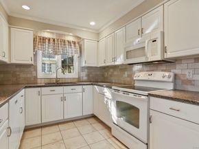 17 Rainbow Drive, Trumbull CT 06611