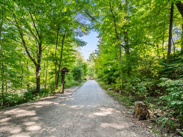 17 Rainbow Drive, Trumbull CT 06611