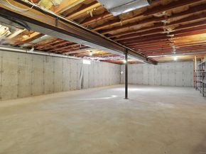 17 Rainbow Drive, Trumbull CT 06611