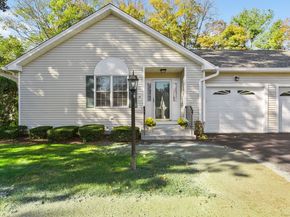 17 Rainbow Drive, Trumbull CT 06611
