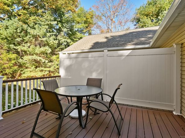 17 Rainbow Drive, Trumbull CT 06611