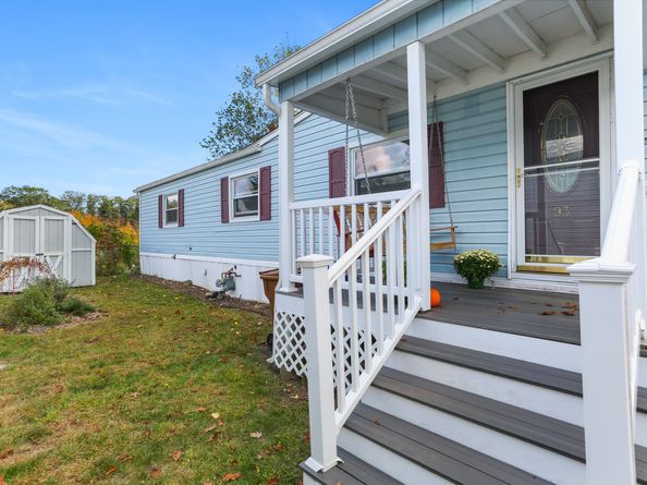 93 Woodland Park, Shelton CT 06484