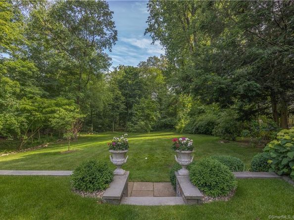 339 Old Norwalk Road, New Canaan CT 06840