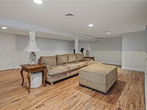 339 Old Norwalk Road, New Canaan CT 06840