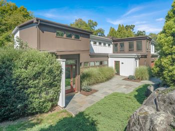 17 Brushy Hill Road