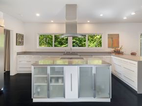 17 Brushy Hill Road, Darien CT 06820