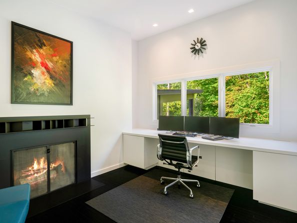 17 Brushy Hill Road, Darien CT 06820