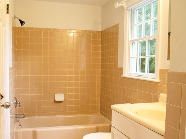 3 Woodley Lane, Norwalk CT 06851