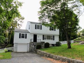 3 Woodley Lane, Norwalk CT 06851