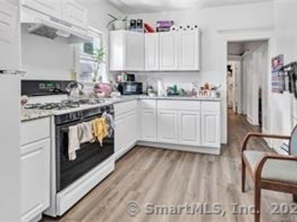 75 Sanford Avenue, Bridgeport CT 06604
