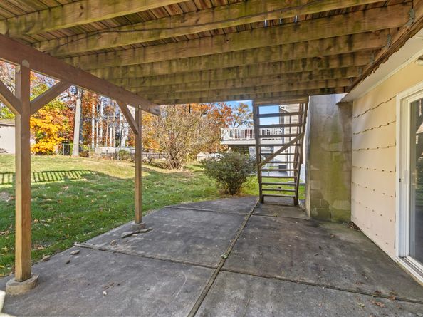 16 Katy Lane, Norwalk CT 06851