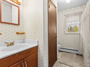 16 Katy Lane, Norwalk CT 06851