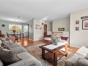 16 Katy Lane, Norwalk CT 06851