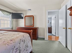 16 Katy Lane, Norwalk CT 06851