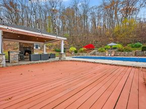 3 Alexandra Drive, New Fairfield CT 06812