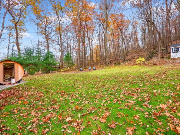 3 Alexandra Drive, New Fairfield CT 06812