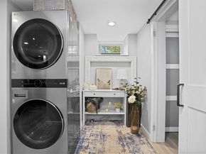 5 Hundley Court 1E, Stamford CT 06902