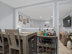 5 Hundley Court 1E, Stamford CT 06902