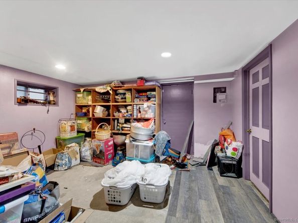 65 Clearview Drive, Bridgeport CT 06606