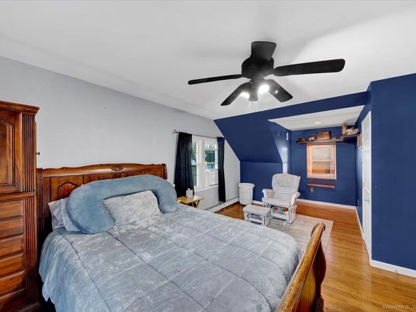 65 Clearview Drive, Bridgeport CT 06606