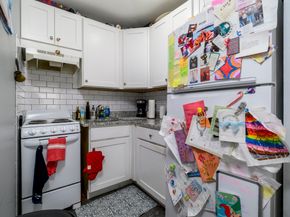 151 Courtland Avenue APT 4G, Stamford CT 06902