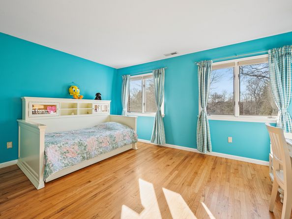 77 Aspen Lane, Stamford CT 06903