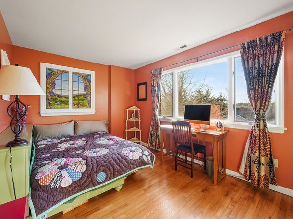 77 Aspen Lane, Stamford CT 06903