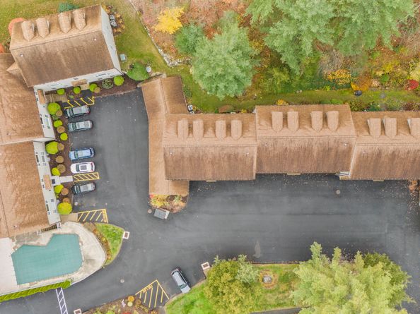 35 Village Walk 35, Wilton CT 06897