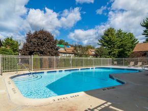 35 Village Walk 35, Wilton CT 06897