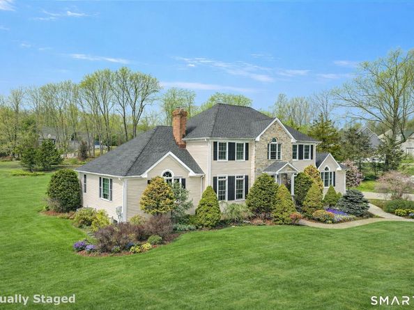 65 Trailside Drive, Monroe CT 06468