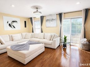 800 Seaview Avenue 7604, Bridgeport CT 06607