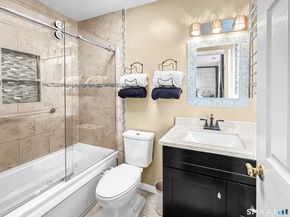 800 Seaview Avenue 7604, Bridgeport CT 06607