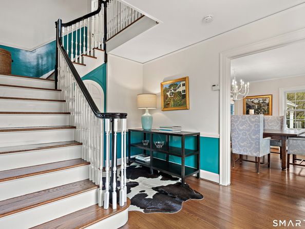 3 Holmewood Lane, New Canaan CT 06840