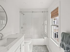 3 Holmewood Lane, New Canaan CT 06840