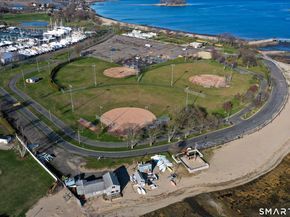 199 Gregory Boulevard I4, Norwalk CT 06855