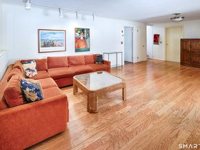 26 Thistle Road, Norwalk CT 06851