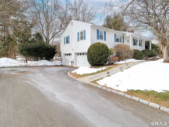 26 Thistle Road, Norwalk CT 06851