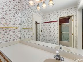 305 Aspetuck Trail 305, Shelton CT 06484
